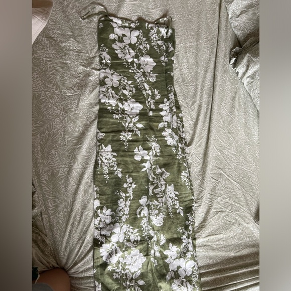 Reformation Frankie linen Green Maxi Dress - Picture 3 of 5